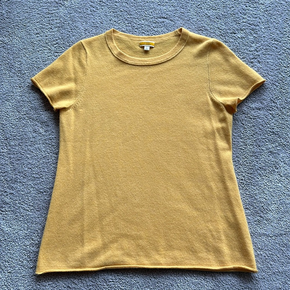 Relaxed Cashmere t- shirt. Worn once.